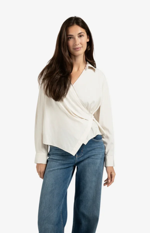 Getailleerde overslagblouse met lange mouwen - Afbeelding 3